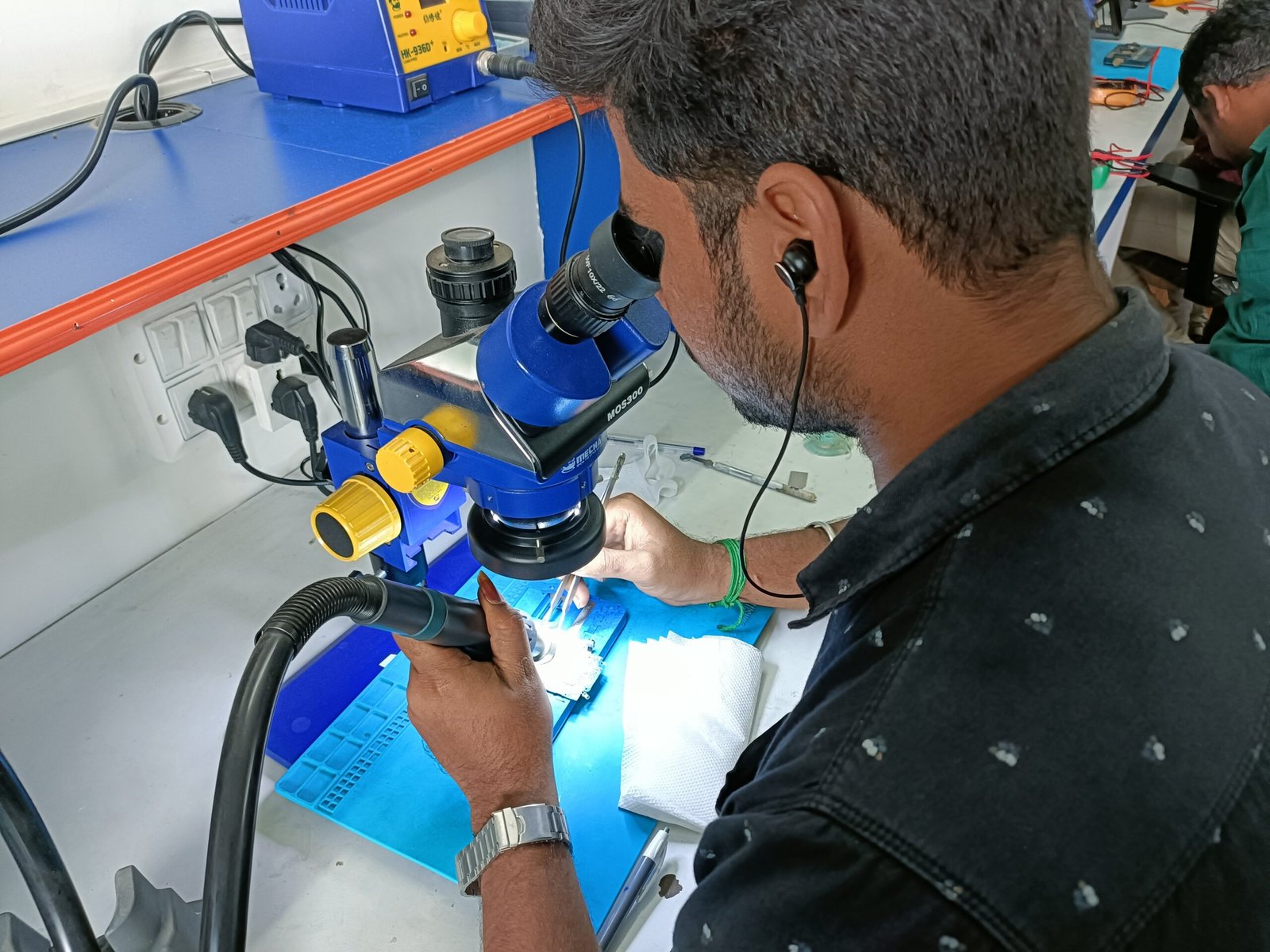 Advanced Cellphone Master Hardware and EMMC Training