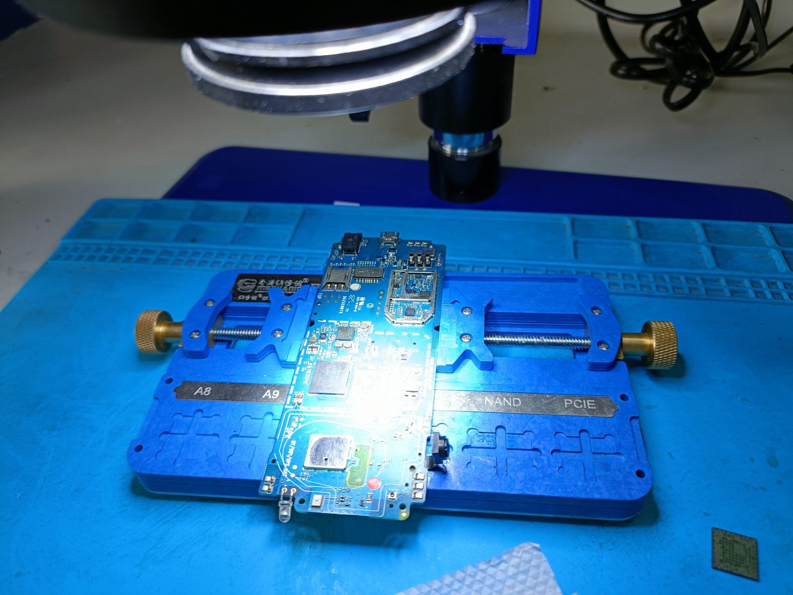 Advanced Cellphone Basic to Master Hardware and EMMC Training